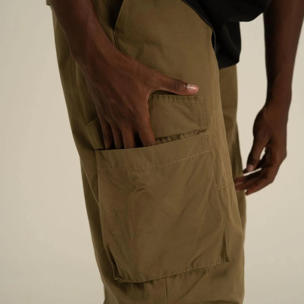 AP CROWN FIAT LUX IRON PARACHUTE PANTS OVERSIZE VERDE - Imagen 3