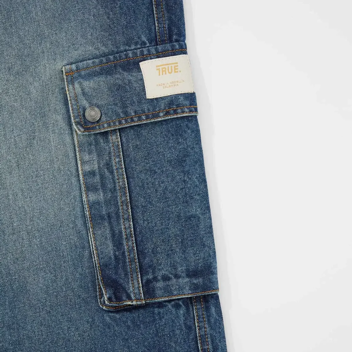 TRUE CALL ME NEVER CARGO MULTI-POCKET DENIM PANTS - Imagen 5