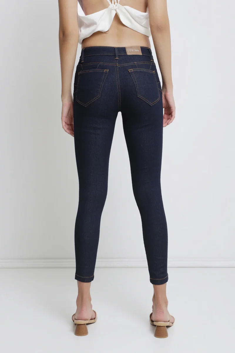 Jeans Básicos Denim Corte Skinny - Imagen 4