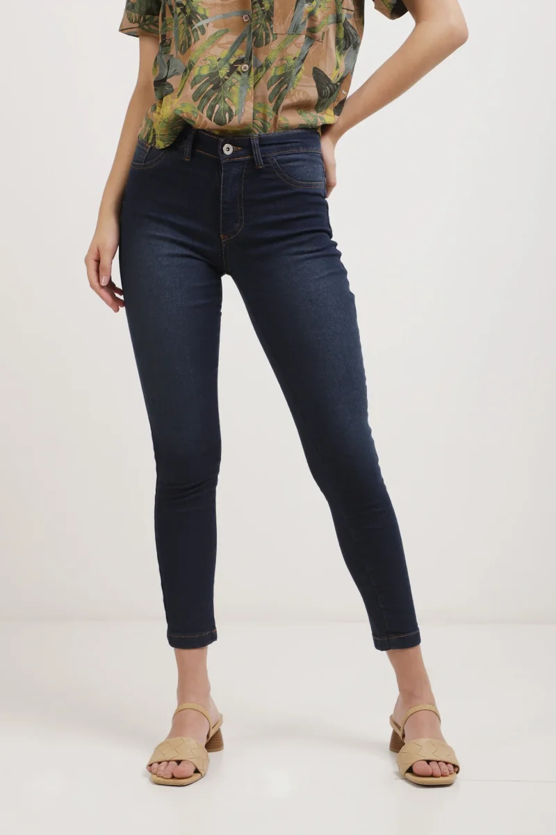 Jeans Básicos Denim Corte Skinny - Imagen 3