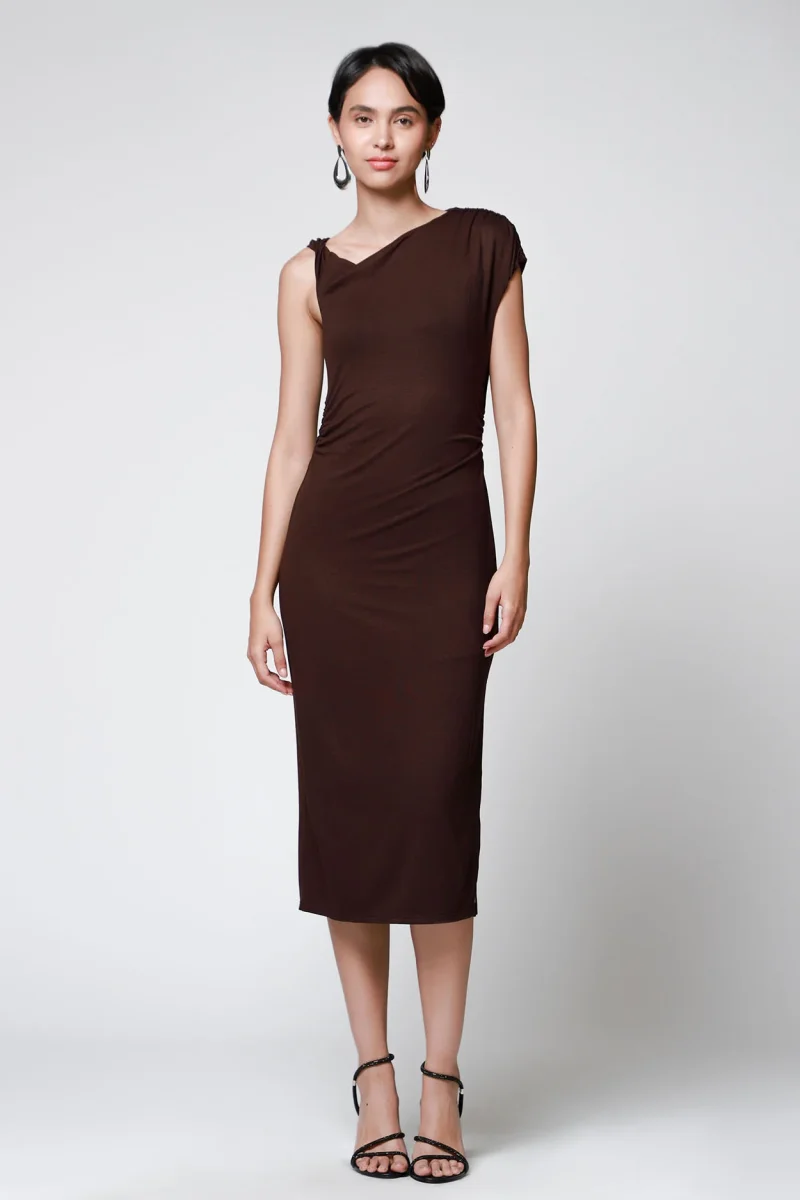 Vestido Midi Asimétrico