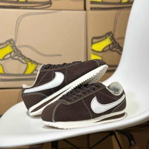 NIKE CORTEZ BLANCA MARRON